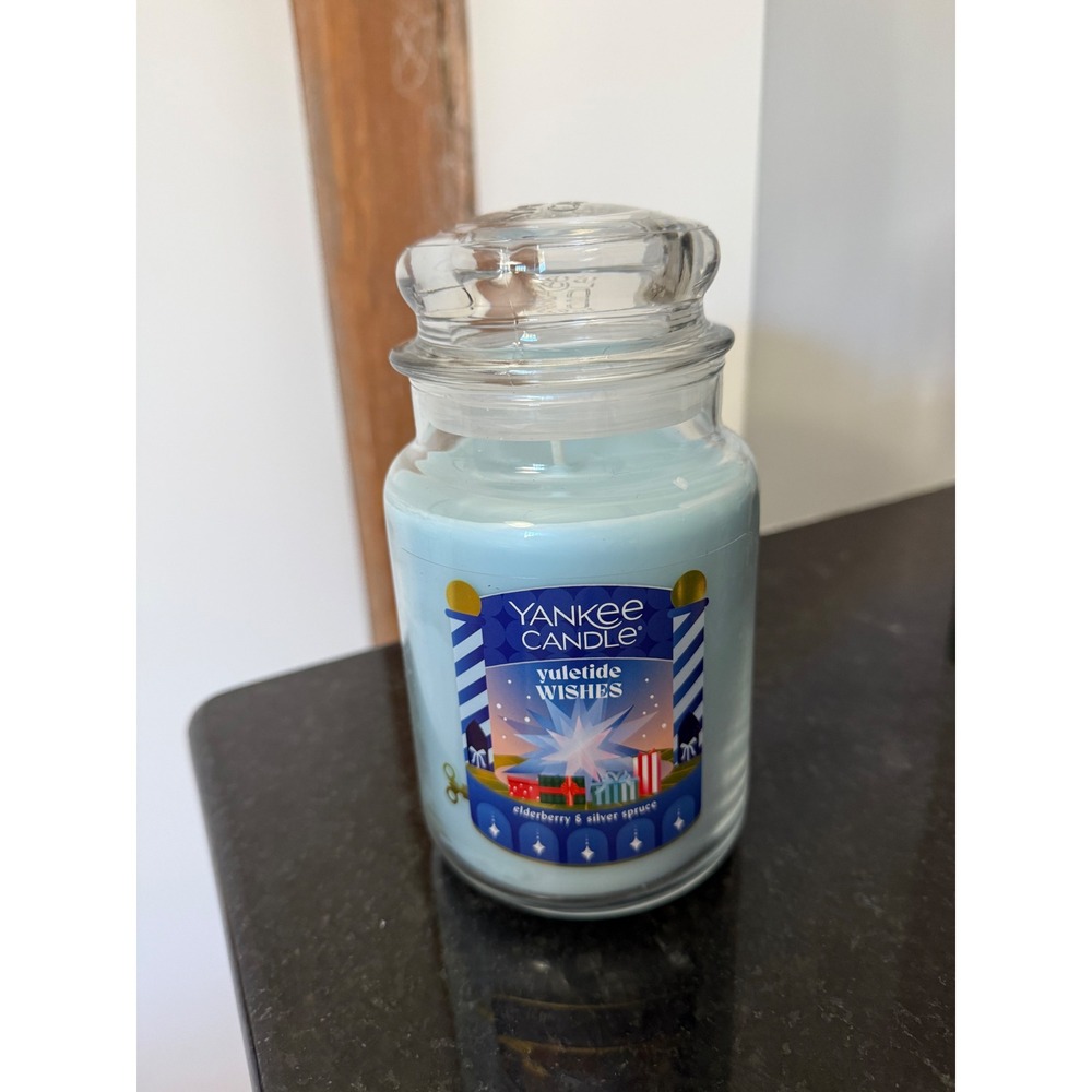Yankee Candle Yuletide Wishes Large Jar Candle 22 oz Elderberry Silver Spruce